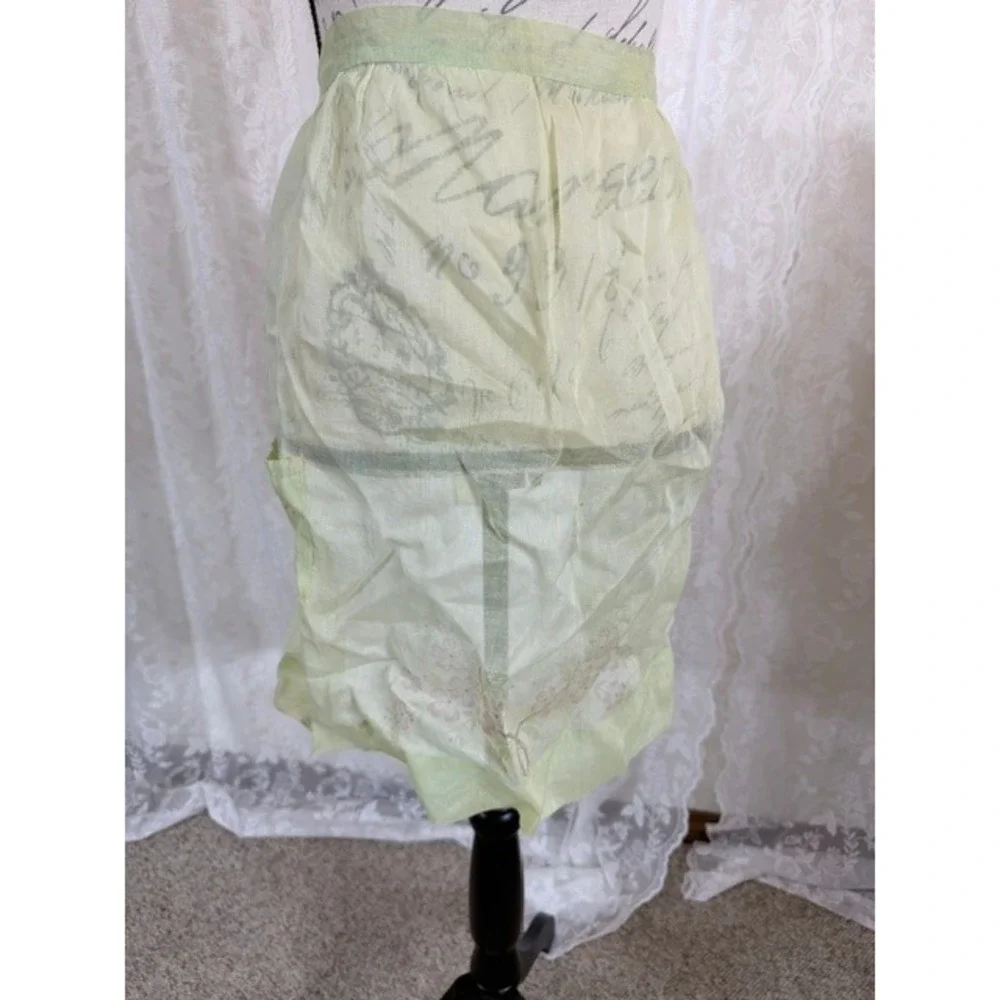 Vintage 1940's Sheer Green Floral Half Apron Script Print Pockets Cottagecore